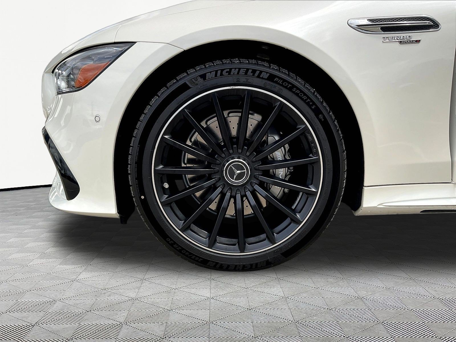 Used 2023 Mercedes-Benz AMG GT 43 image 34