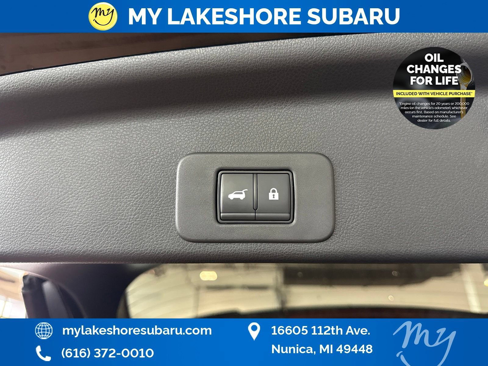 Used 2025 Nissan Murano SV AWD/4WD image 27