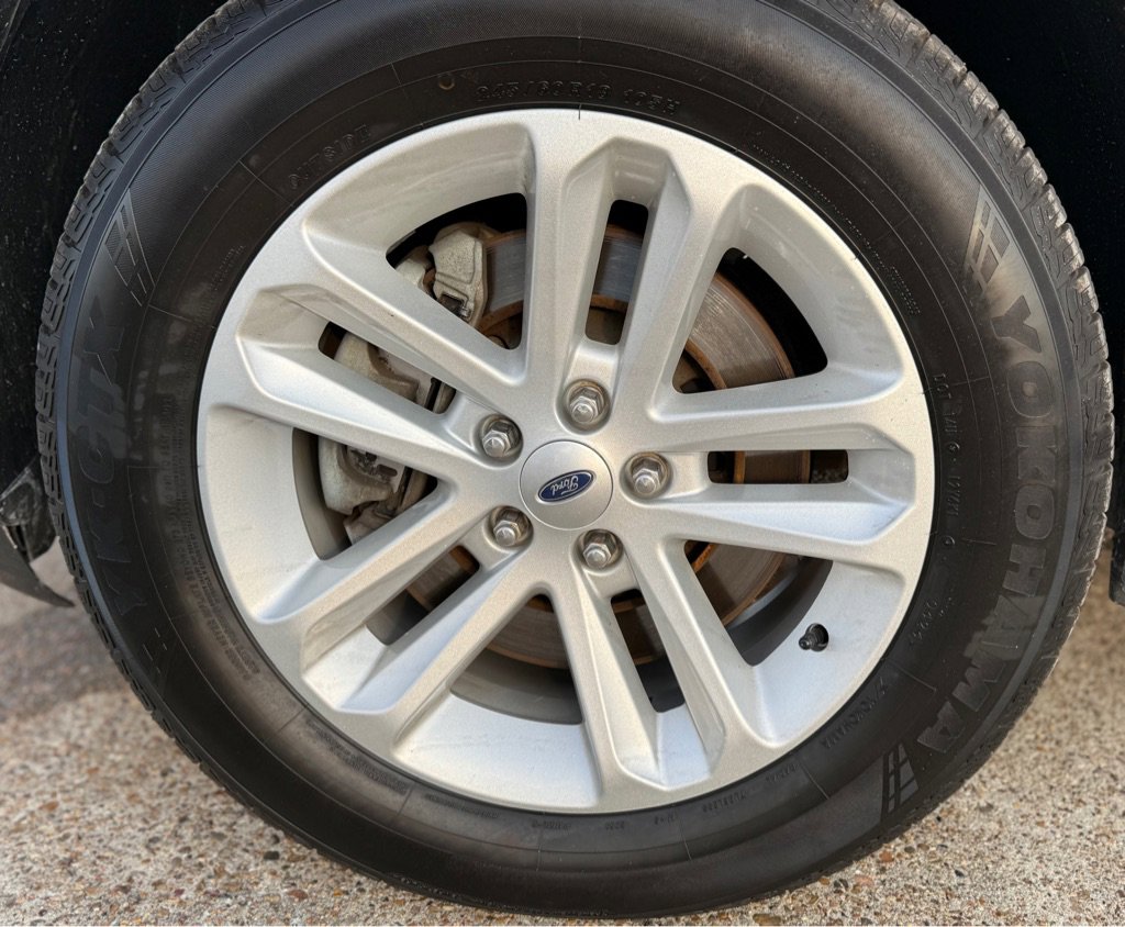 Used 2013 Ford Explorer XLT FWD image 24
