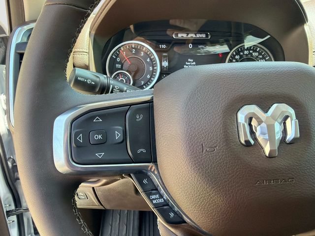 Used 2025 RAM 1500 Laramie w/ Trailer Tow Group AWD/4WD image 29
