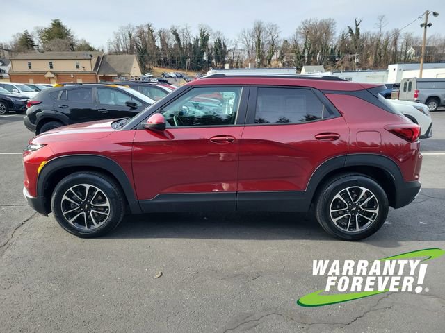 Used 2024 Chevrolet TrailBlazer LT w/ LT Cold Weather Package image 4