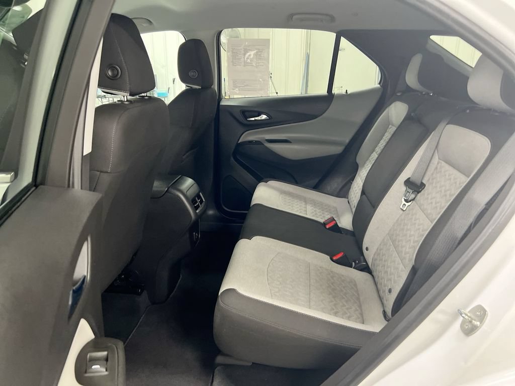 Used 2022 Chevrolet Equinox LT FWD image 22