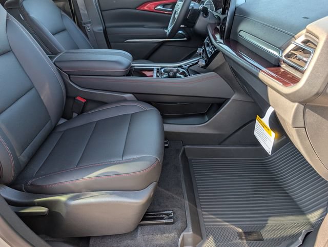 New 2026 Chevrolet Traverse Z71 w/ LPO, Floor Liner Package AWD/4WD image 29