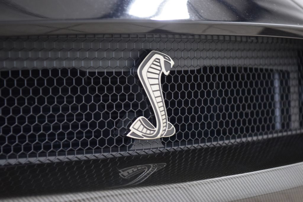 Used 2021 Ford Mustang Shelby GT500 w/ Technology Package RWD image 16