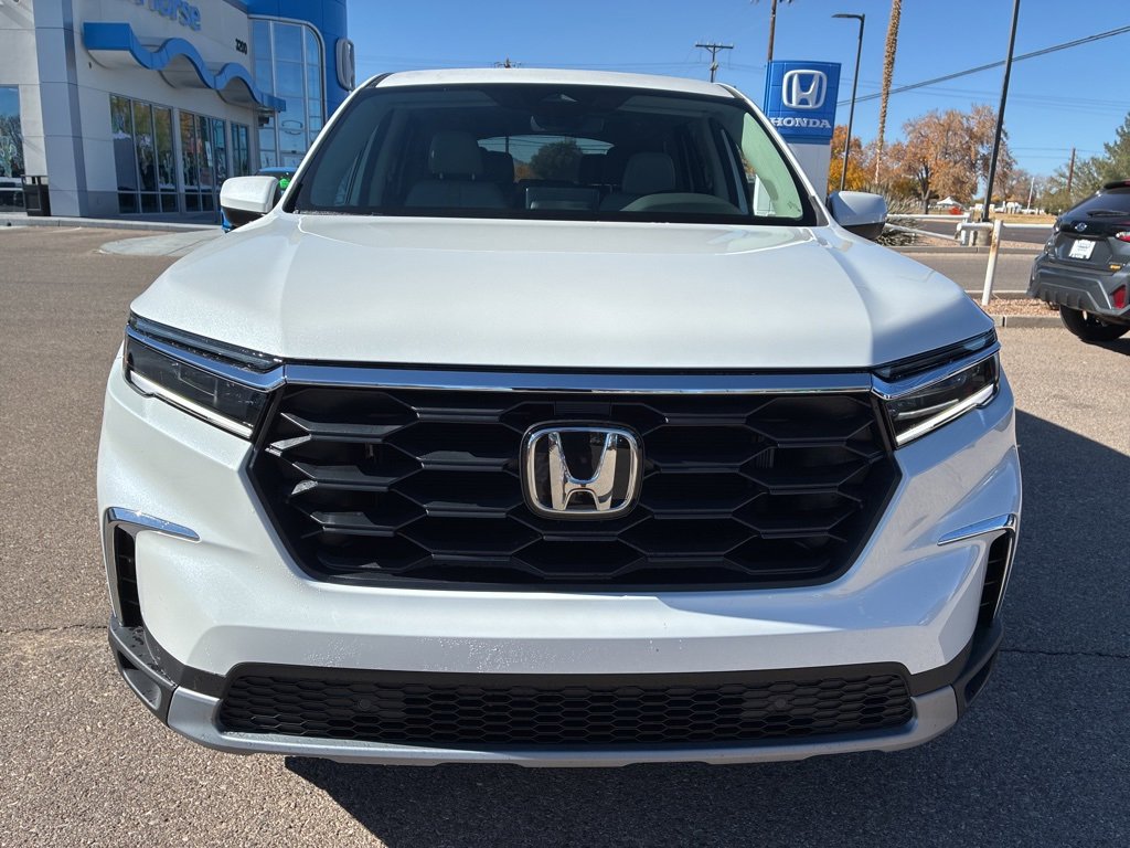New 2025 Honda Pilot EX-L image 8