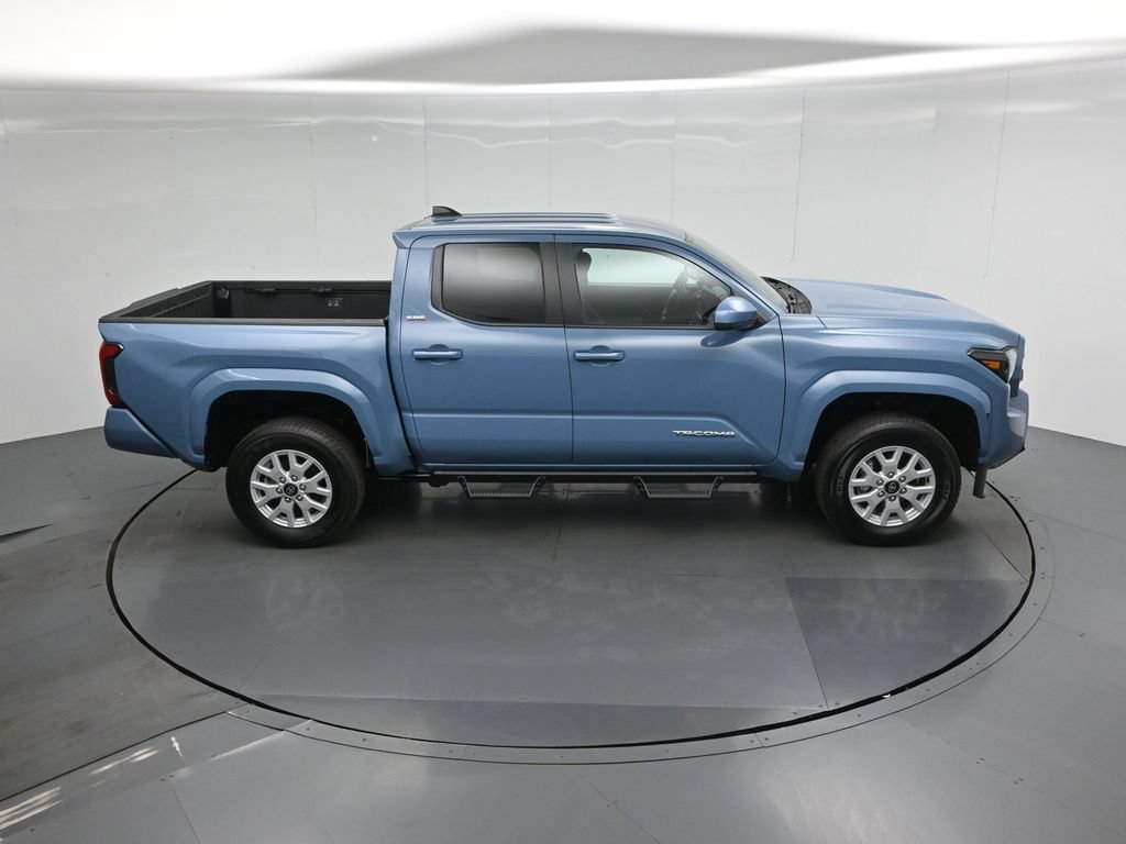 Used 2026 Toyota Tacoma SR5 AWD/4WD image 38