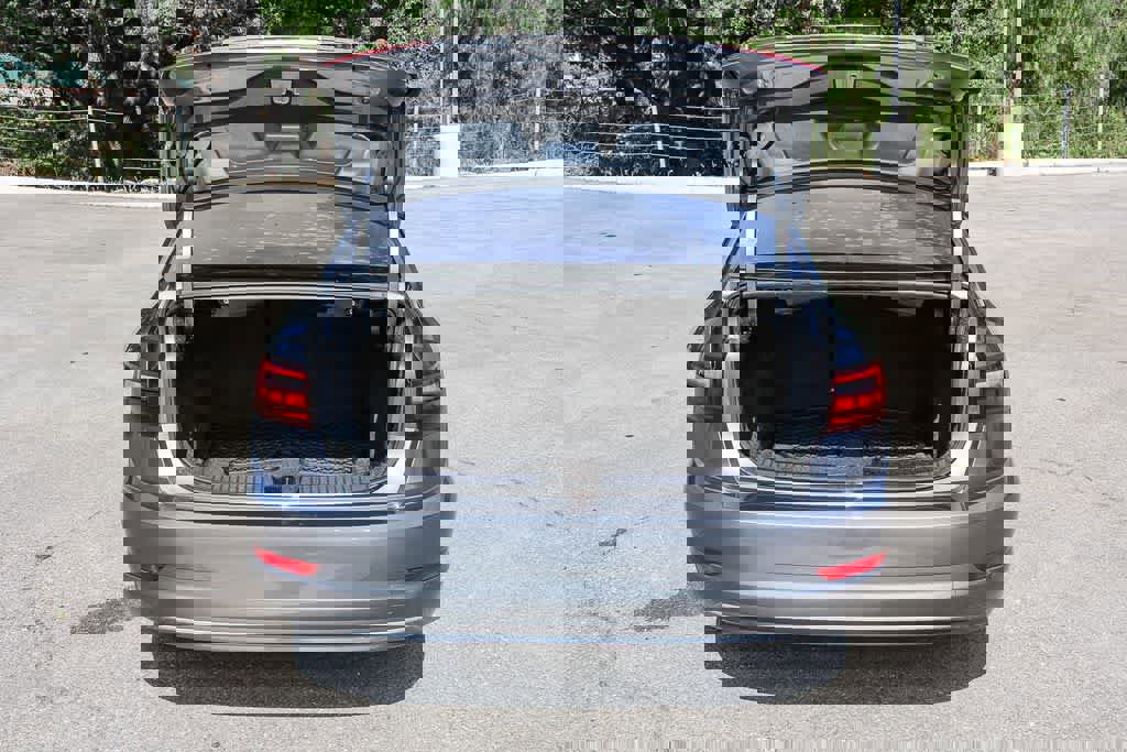 Used 2020 Volkswagen Jetta S w/ Driver Assistance Package image 25