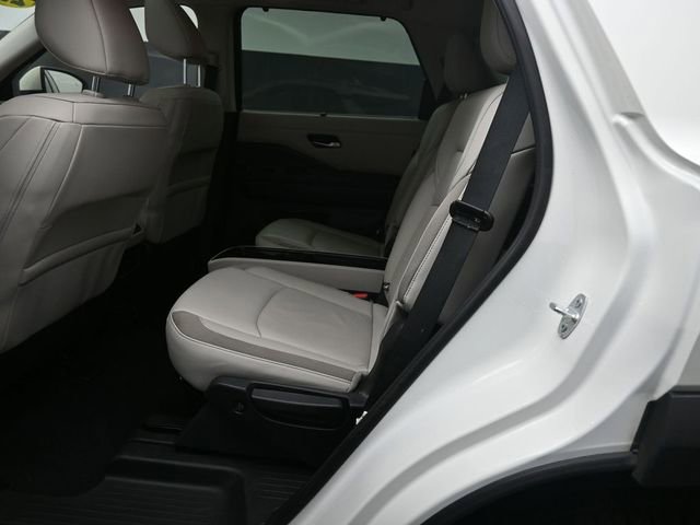 Used 2023 Nissan Pathfinder SL w/ SL Premium Package image 21
