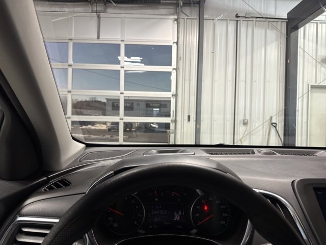 Used 2023 Chevrolet Equinox LT image 9