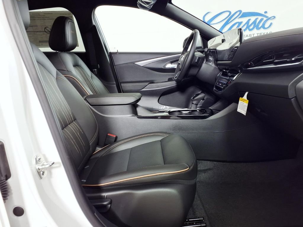 New 2026 Buick Envista Avenir image 11