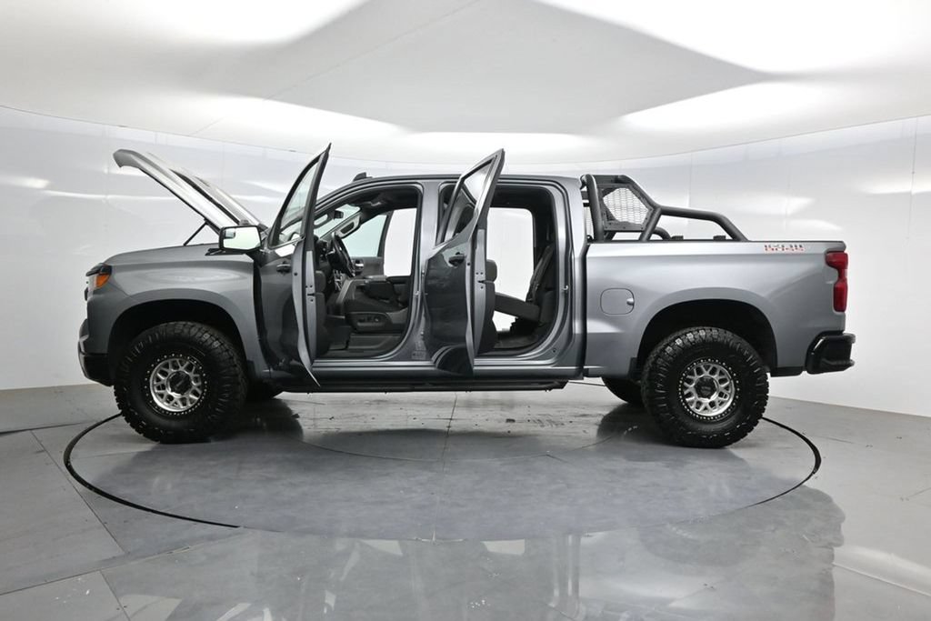 Used 2025 Chevrolet Silverado 1500 Custom Trail Boss w/ LPO, Dark Essentials Package AWD/4WD image 43
