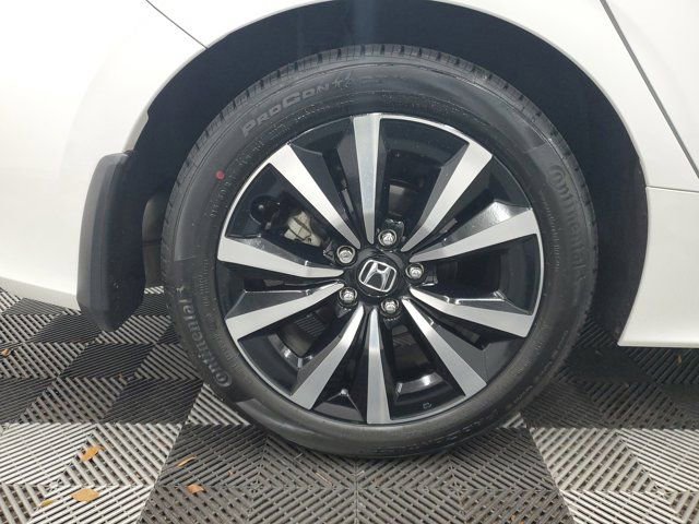 Used 2024 Honda Civic EX-L image 7