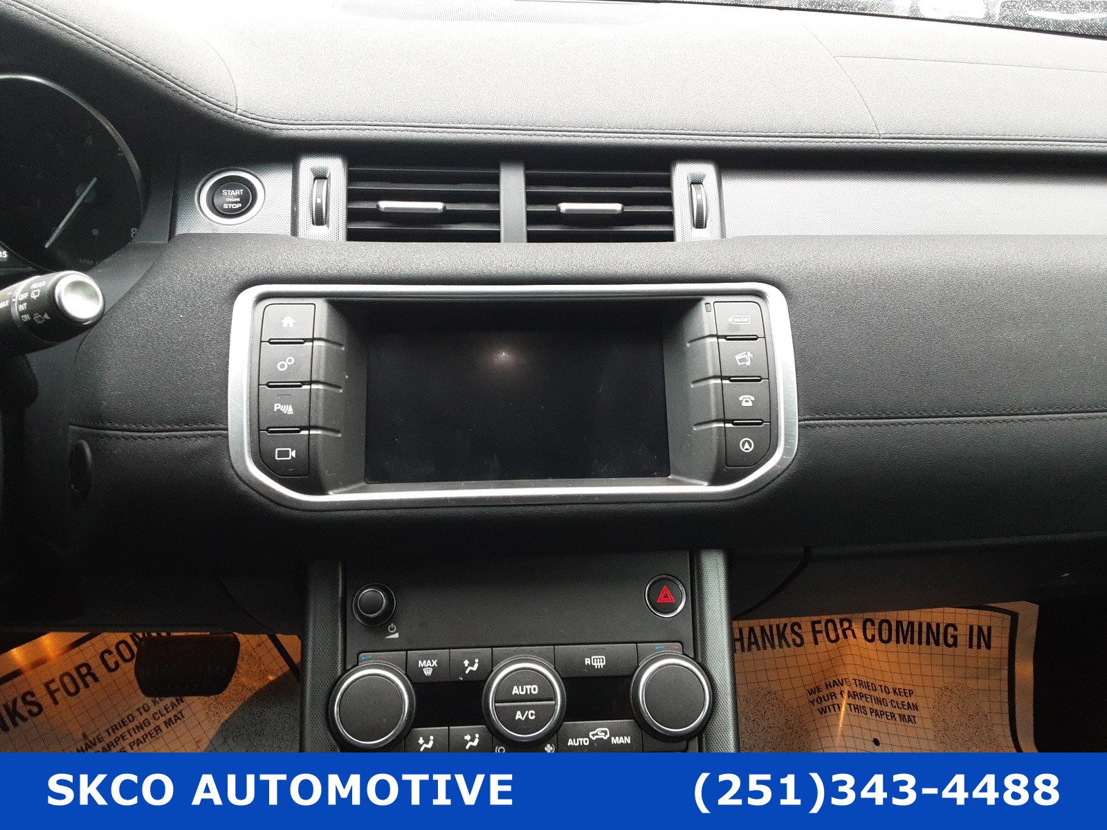 Used 2019 Land Rover Range Rover Evoque SE image 16