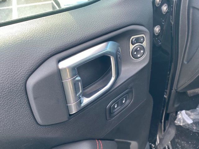 New 2026 Jeep Gladiator Rubicon w/ Safety Group image 13