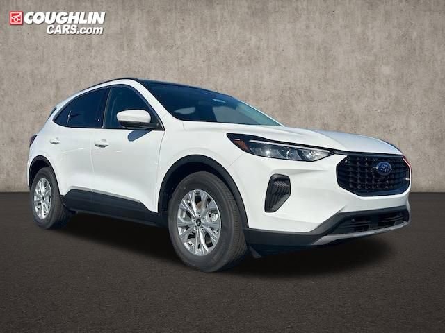 New 2024 Ford Escape Active w/ Tech Pack #2