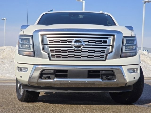 Used 2021 Nissan Titan Platinum Reserve w/ Moonroof Package image 3
