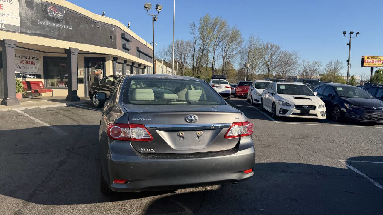 Used 2011 Toyota Corolla LE image 4