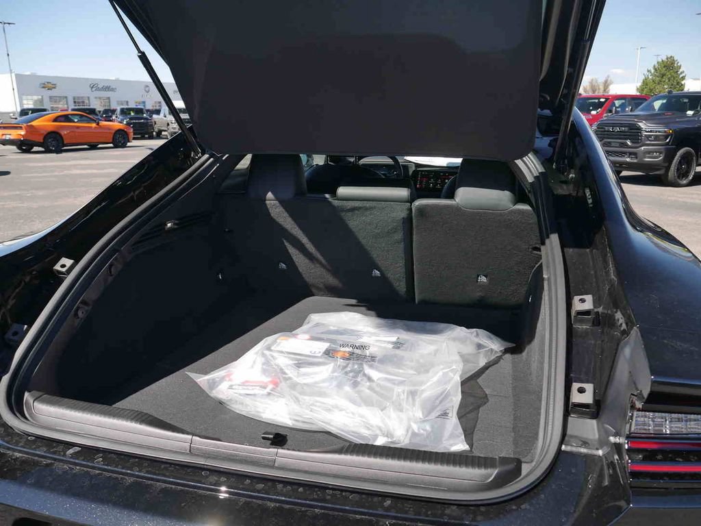 New 2026 Dodge Charger Scat Pack w/ Blacktop Package AWD/4WD image 4