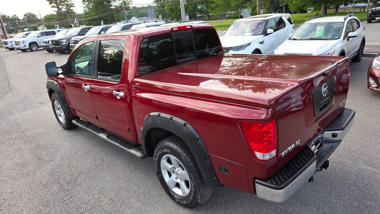 Used 2004 Nissan Titan SE w/ (Bed) Utility Bed Pkg AWD/4WD image 9