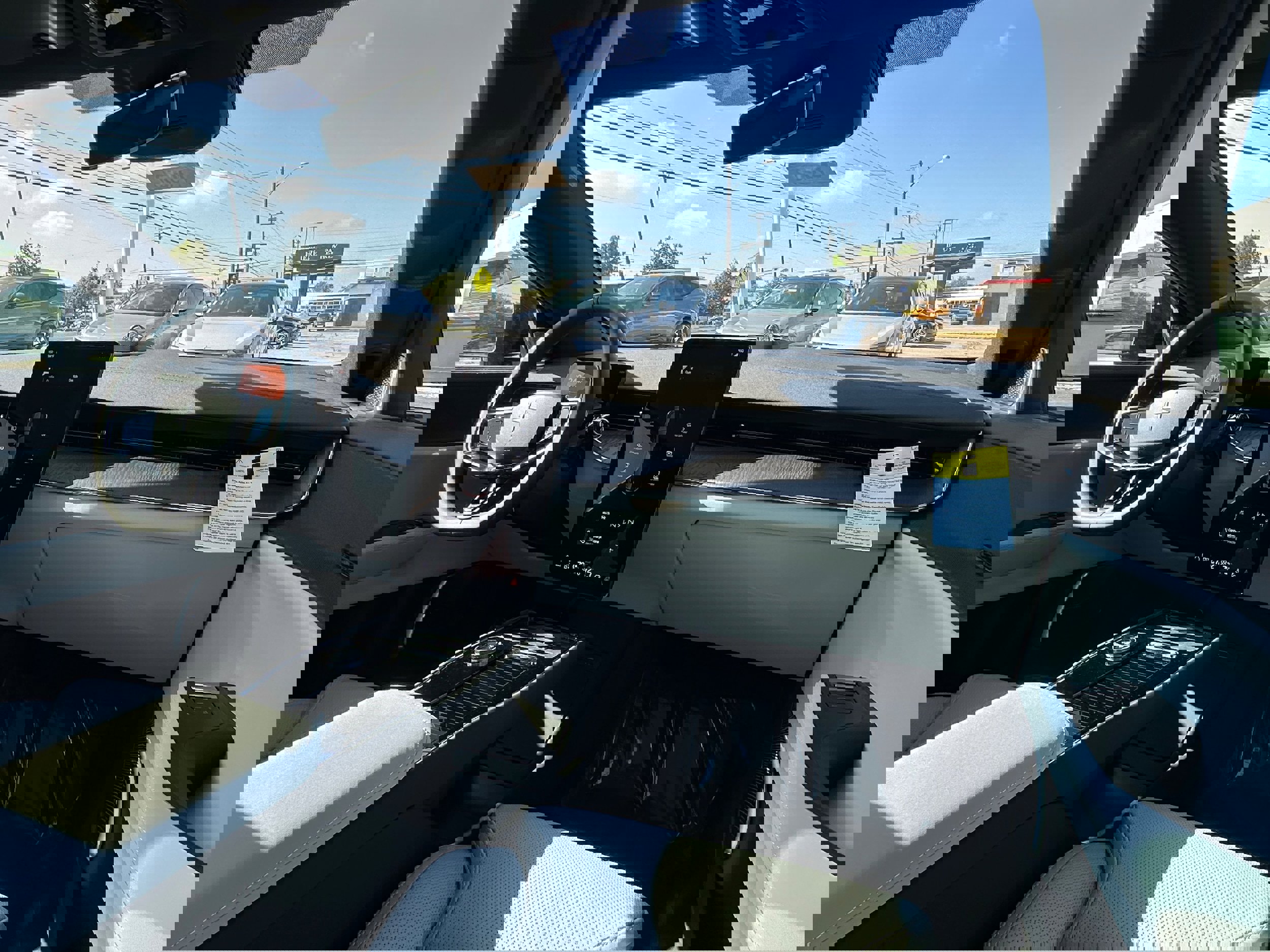 New 2025 Polestar Polestar 3 image 14