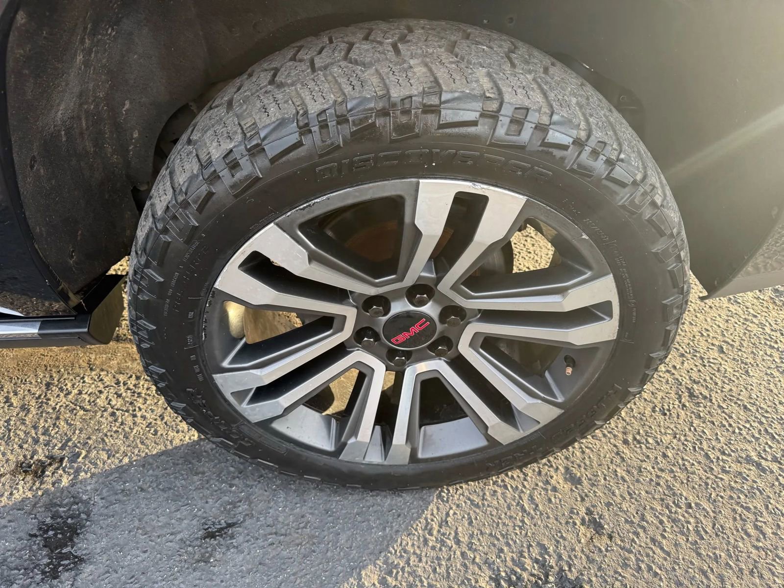 Used 2019 GMC Yukon Denali w/ Denali Ultimate Package image 60