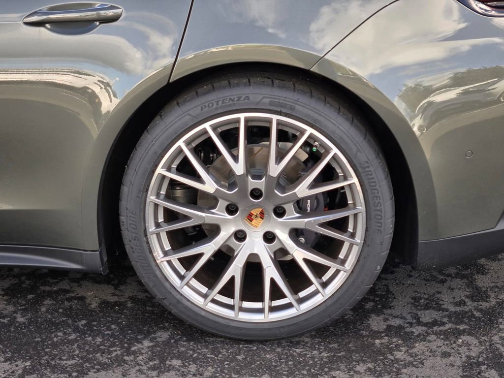 New 2026 Porsche Panamera 4 image 11