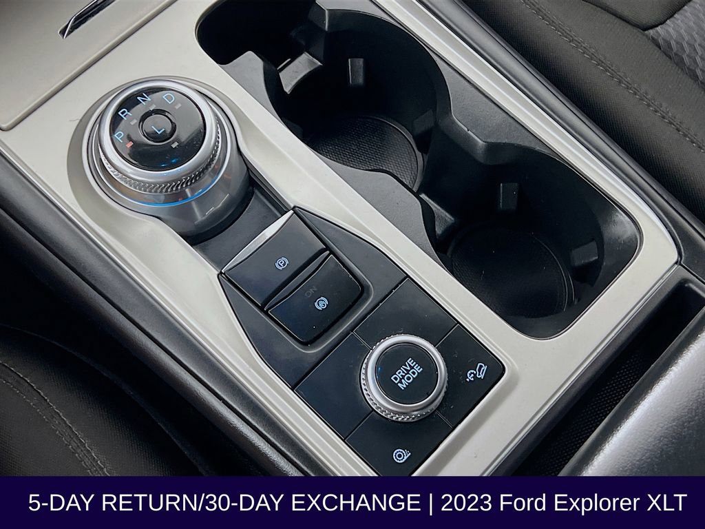 Used 2023 Ford Explorer XLT image 22