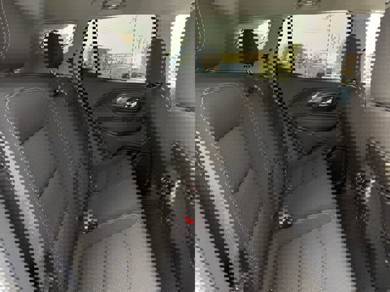 Certified 2023 GMC Terrain SLE w/ Driver Convenience Package image 26