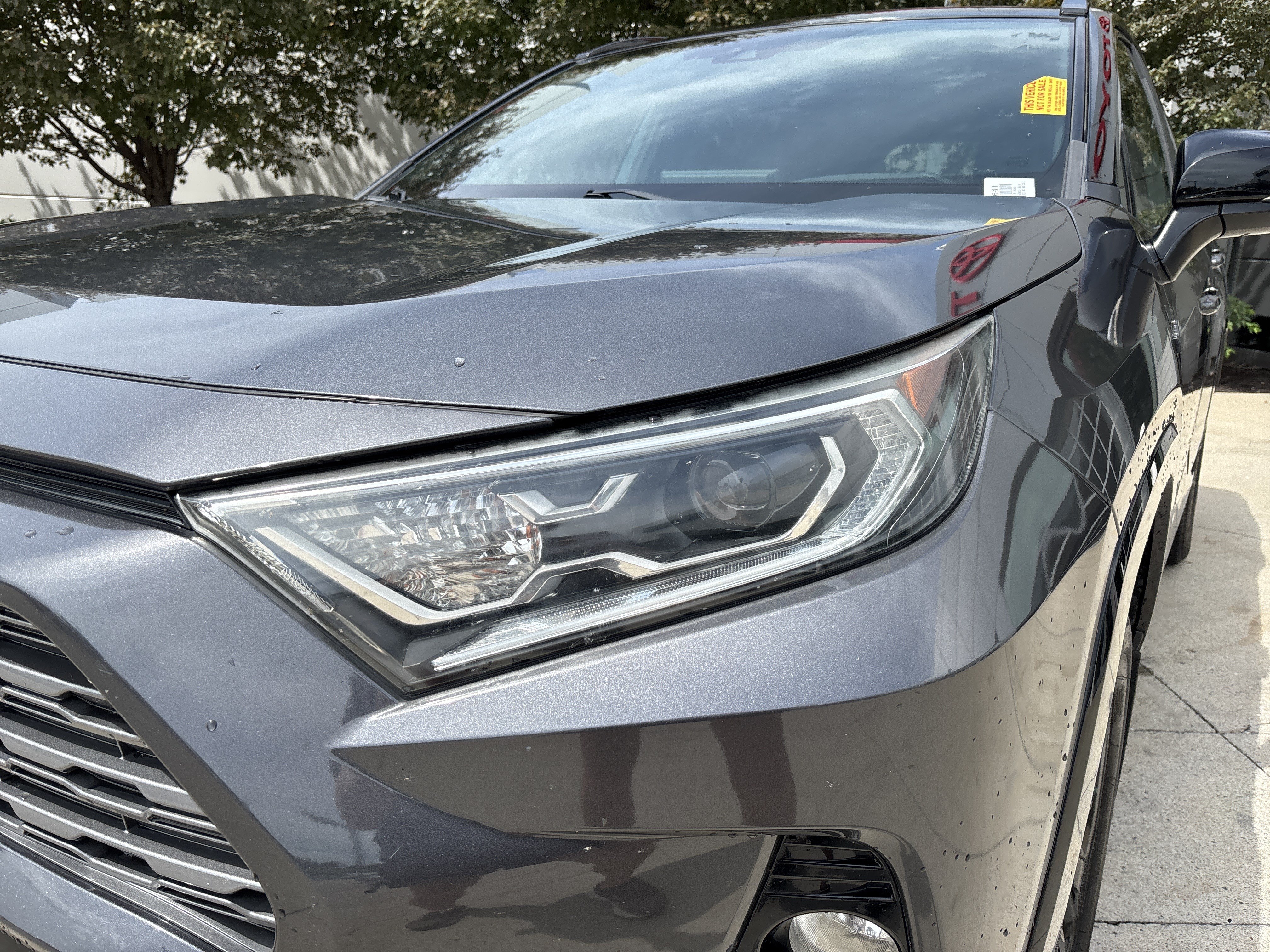 Used 2020 Toyota RAV4 XSE w/ XSE Grade Weather Package AWD/4WD image 12