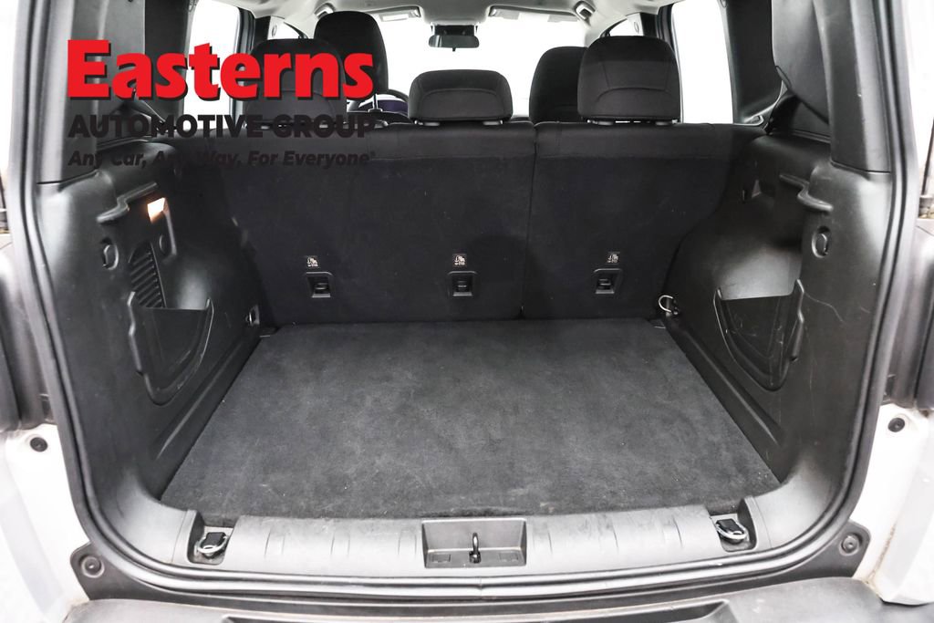 Used 2021 Jeep Renegade Sport AWD/4WD image 9