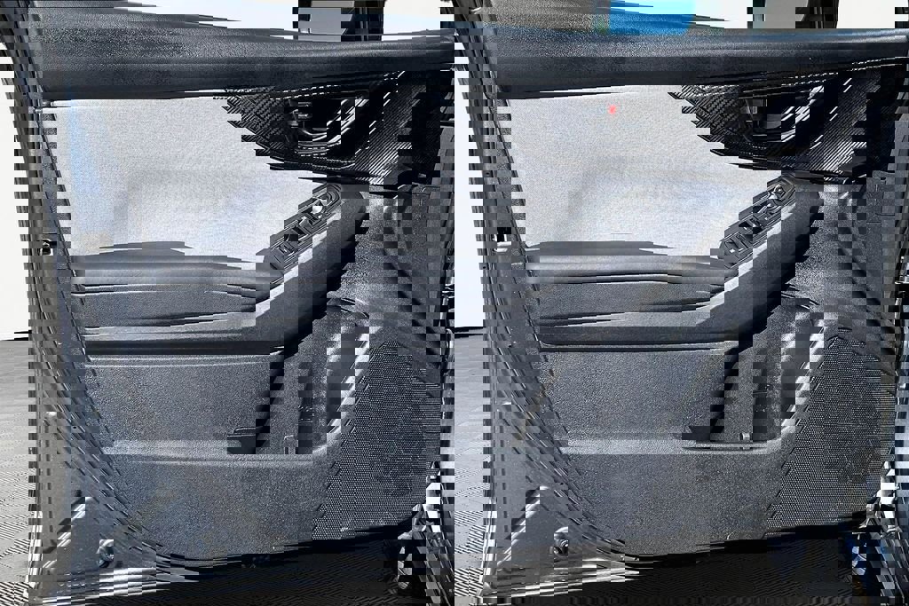 Used 2023 Subaru Crosstrek 2.0i Premium image 23