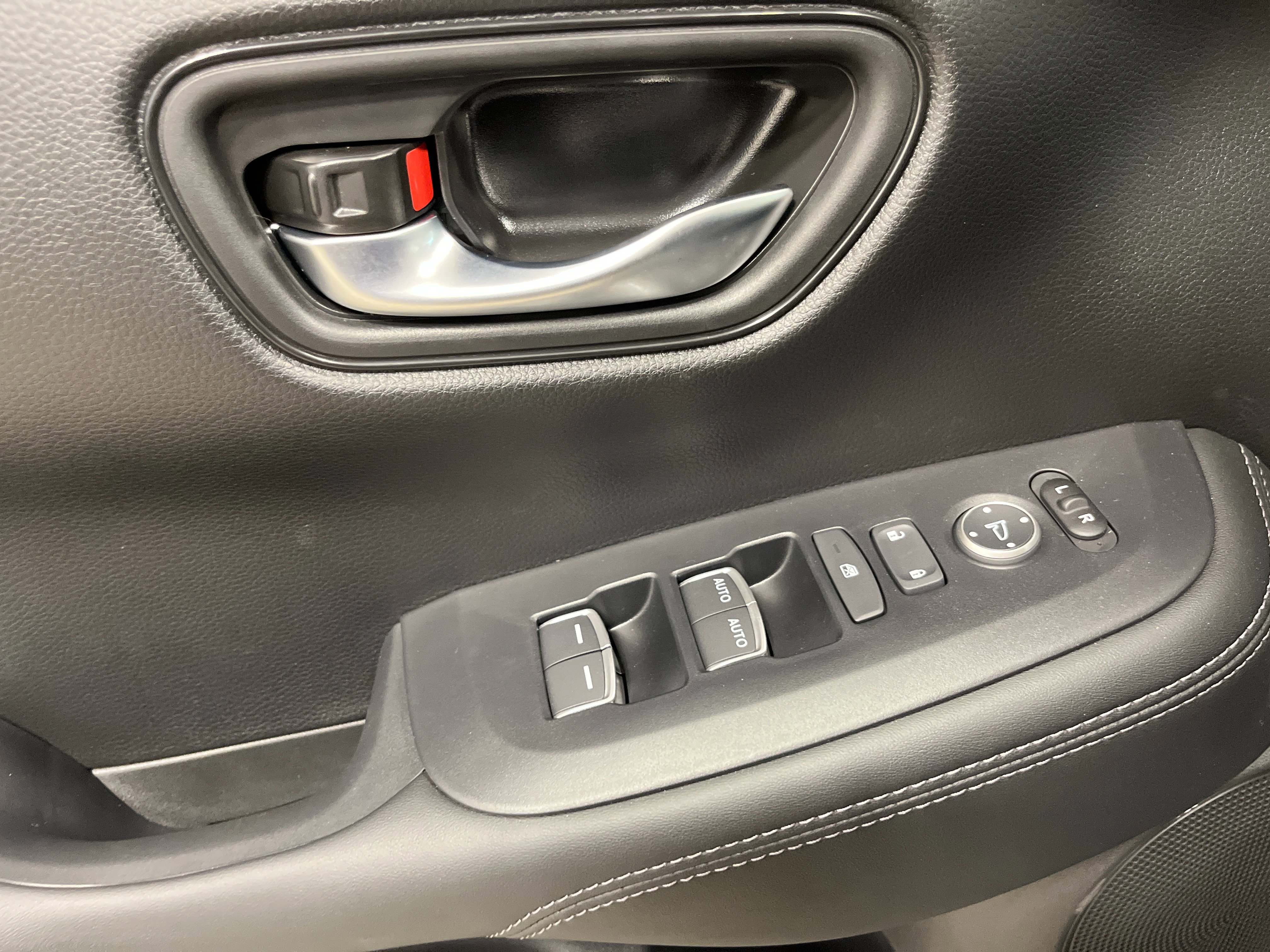 New 2027 Honda HR-V EX-L image 13