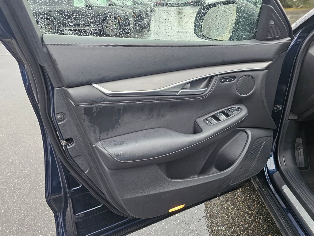 Used 2024 INFINITI QX55 Luxe image 23