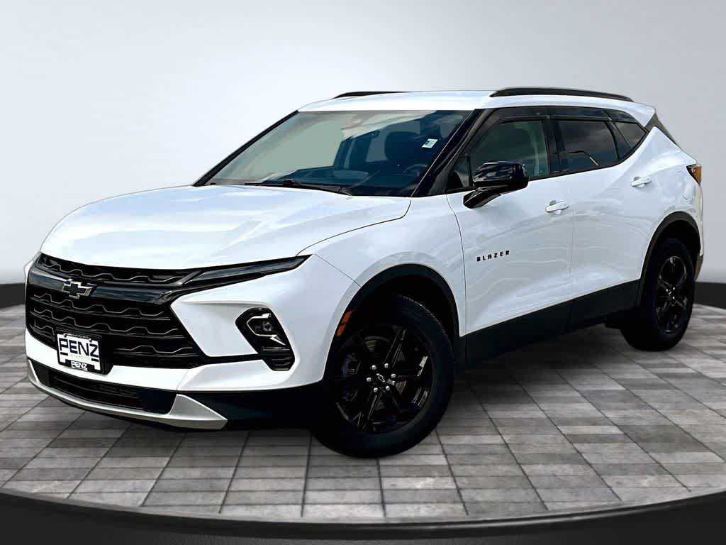 Used 2024 Chevrolet Blazer LT w/ Convenience Package AWD/4WD image 1