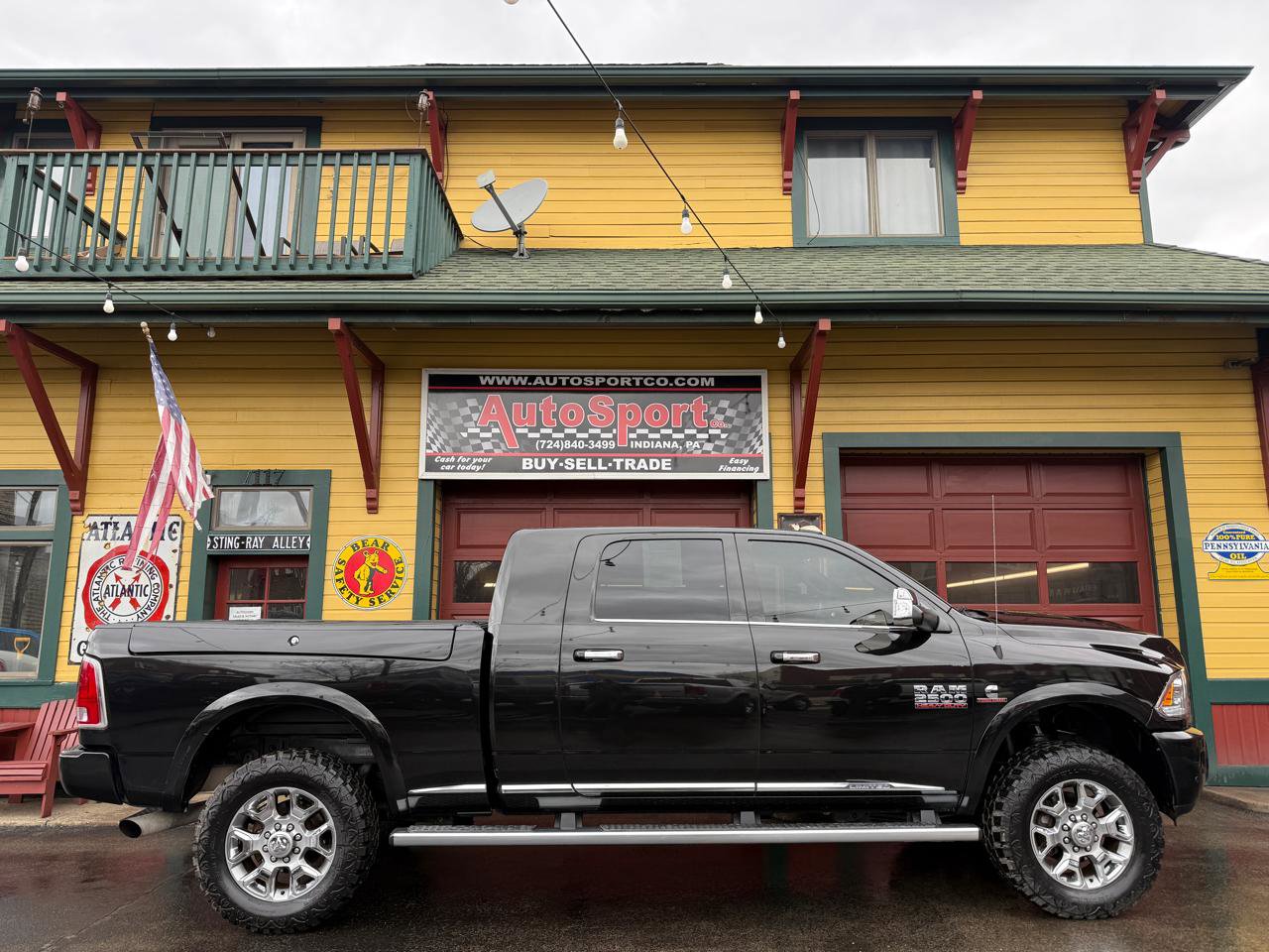 Used 2016 RAM 2500 Limited AWD/4WD image 2
