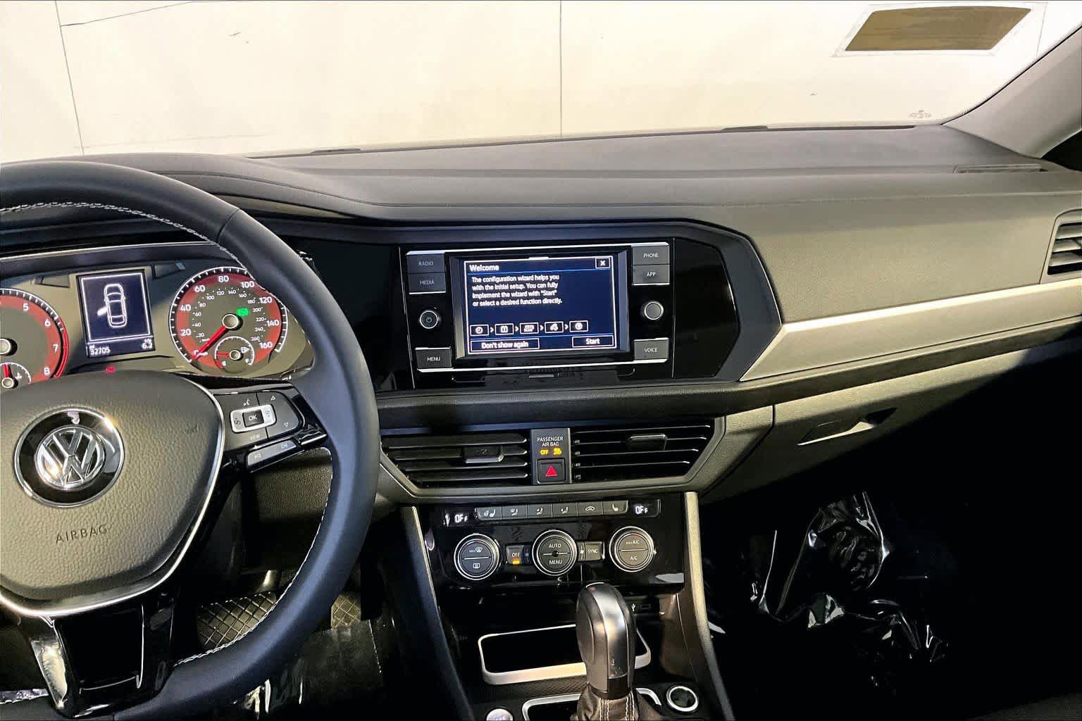 Used 2021 Volkswagen Jetta SE FWD image 7