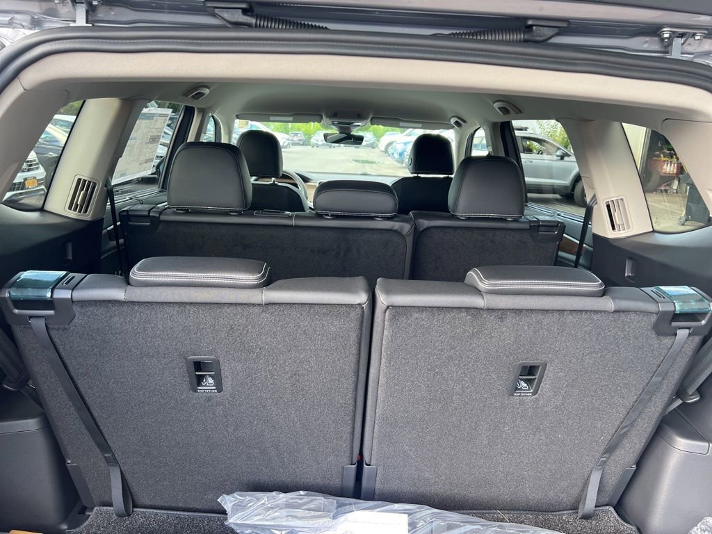New 2026 Volkswagen Atlas SE image 11