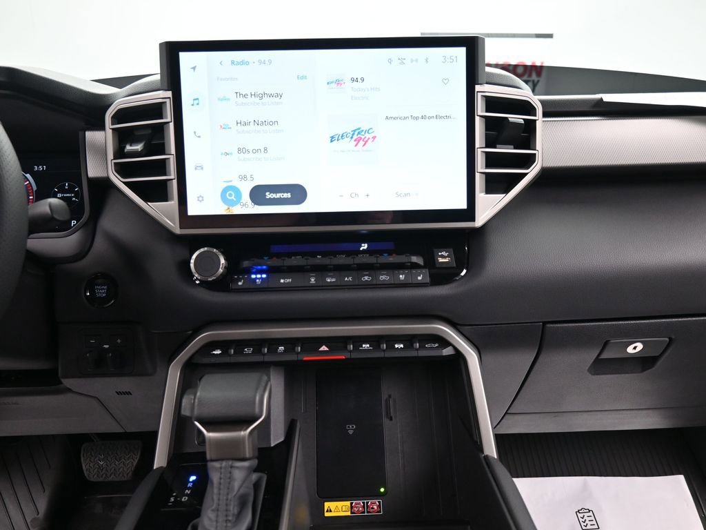 Used 2025 Toyota Tundra Limited image 22