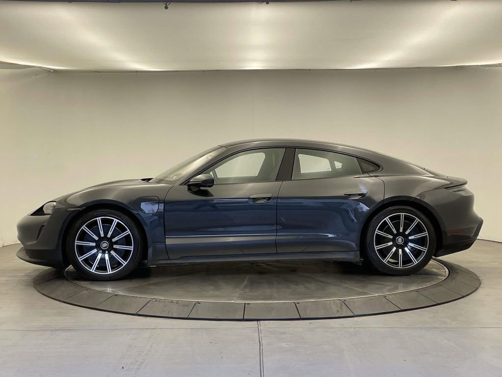 Used 2021 Porsche Taycan 4S image 2