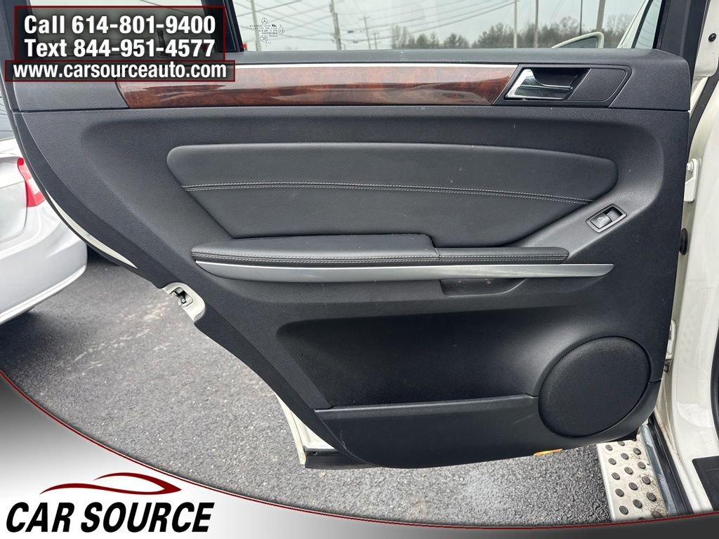 Used 2011 Mercedes-Benz GL 450 4MATIC image 28
