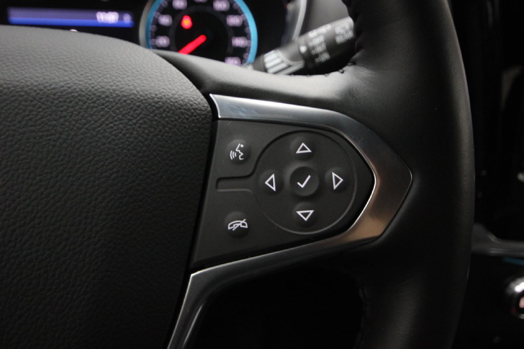 Used 2022 Chevrolet Traverse LT w/ LPO, Floor Liner Package AWD/4WD image 21