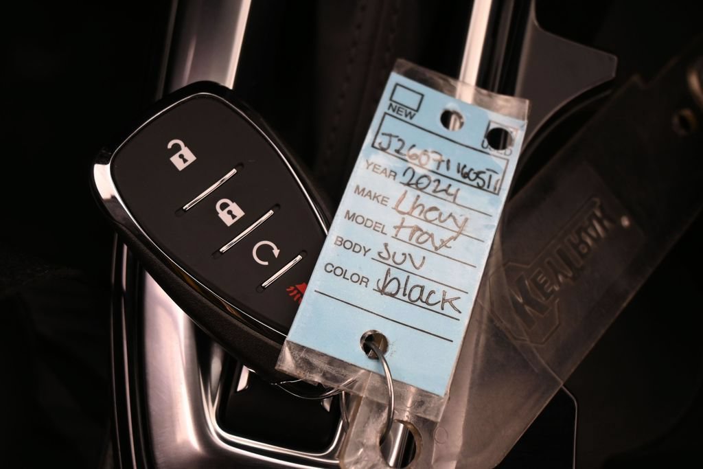 Used 2025 Chevrolet Trax ACTIV FWD image 27