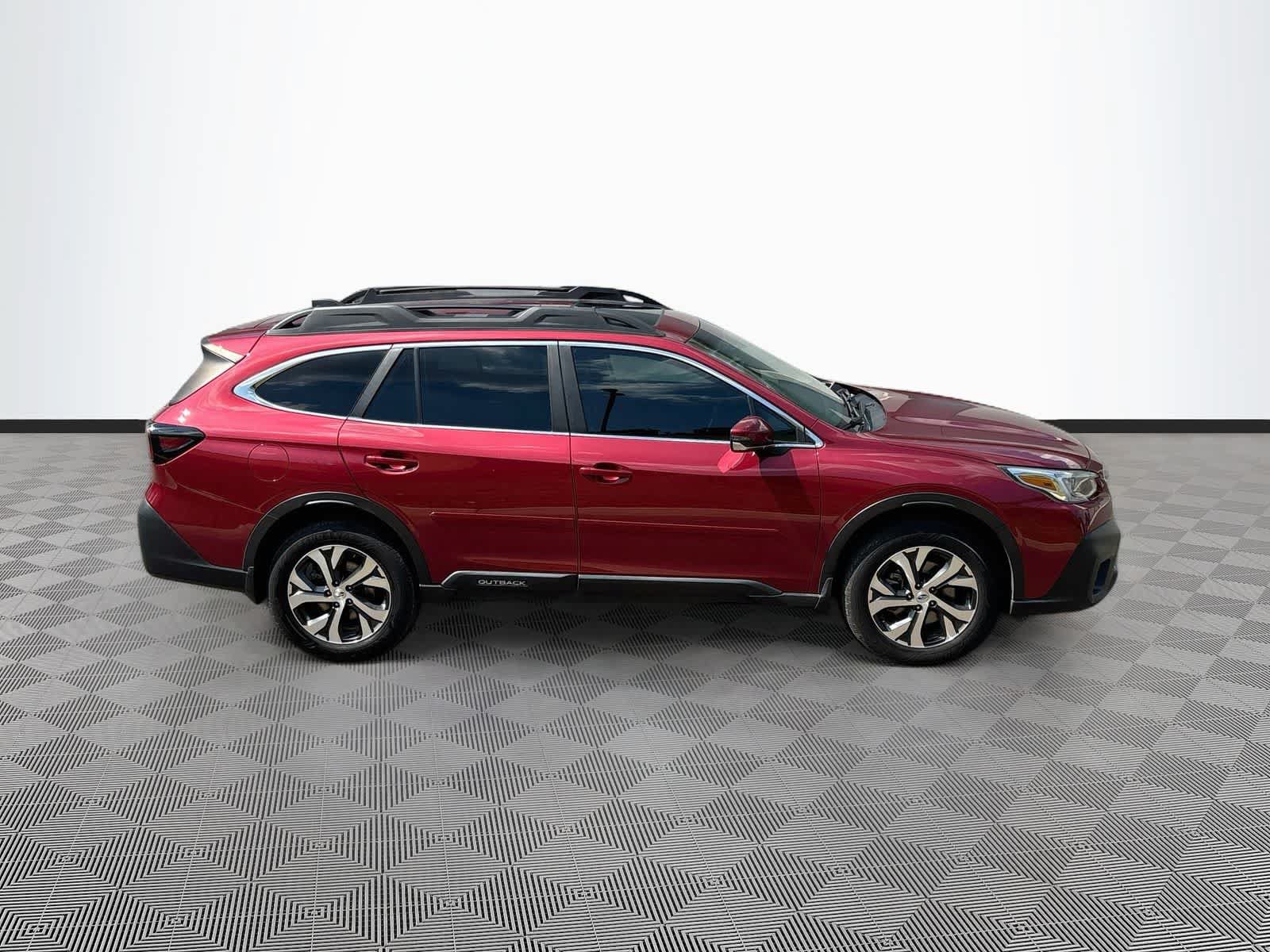 Used 2022 Subaru Outback Limited XT AWD/4WD image 4