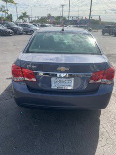 Used 2013 Chevrolet Cruze LS image 2