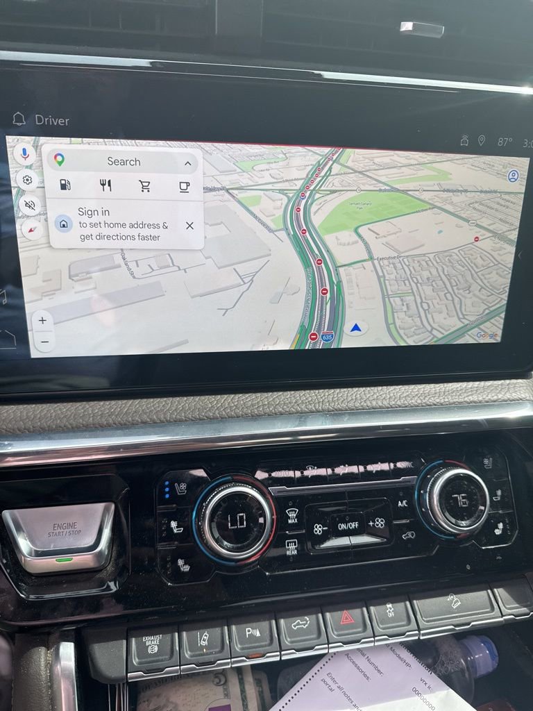 Used 2024 GMC Sierra 2500 Denali w/ Denali Reserve Package image 10