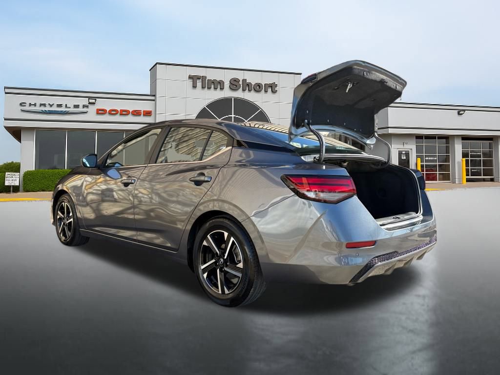 Used 2025 Nissan Sentra SV image 15