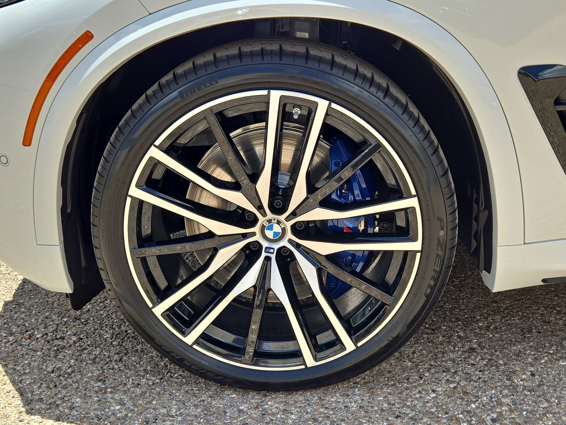 New 2026 BMW X5 M60i AWD/4WD image 11