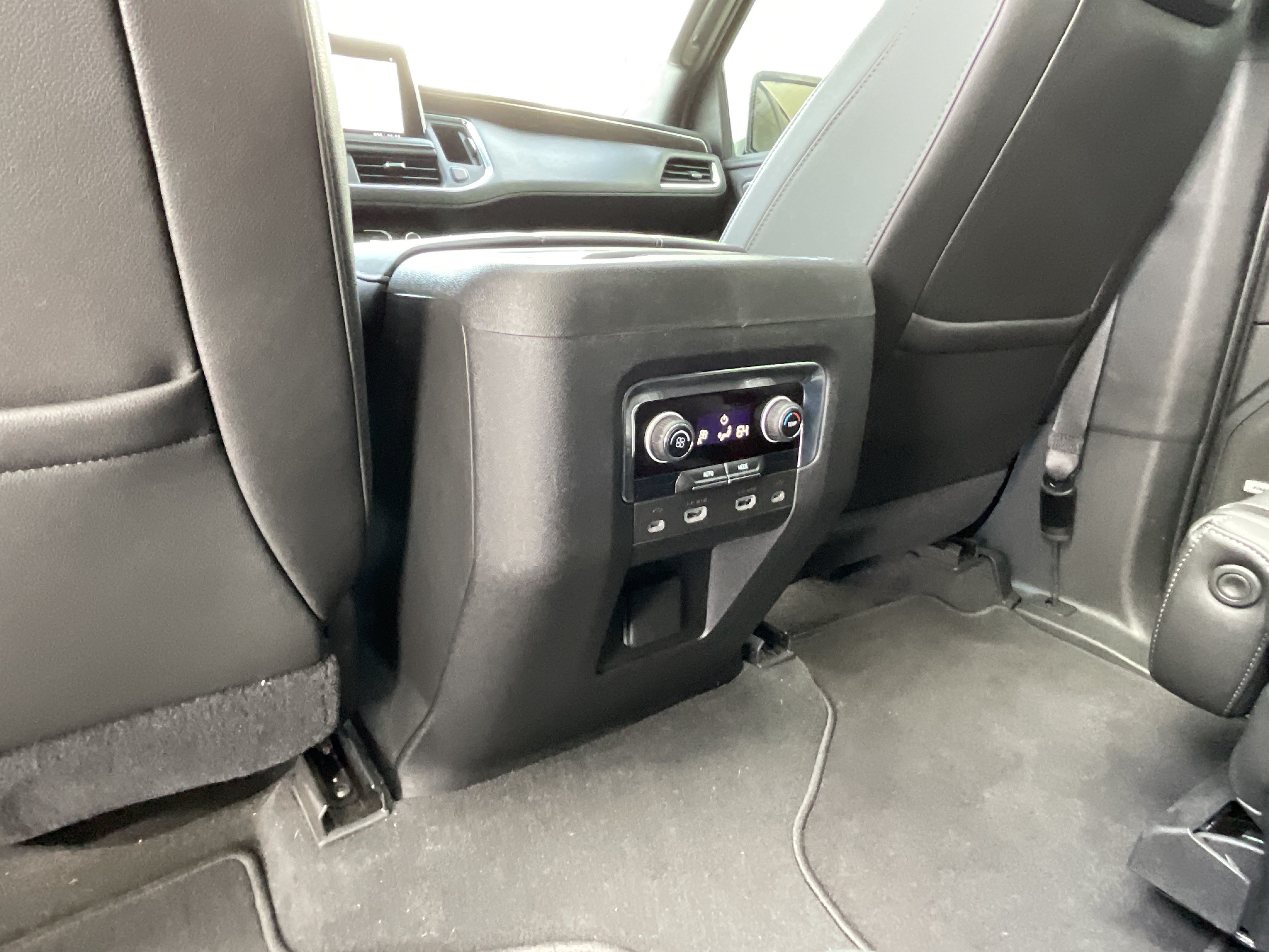 Used 2021 Chevrolet Tahoe Z71 w/ Rear Media and Nav Package AWD/4WD image 23