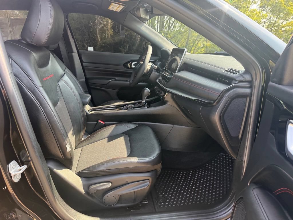 Used 2026 Jeep Compass Trailhawk AWD/4WD image 26