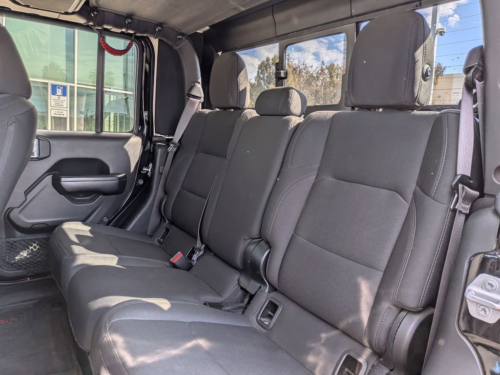 Certified 2020 Jeep Gladiator Sport w/ Quick Order Package 24S image 12